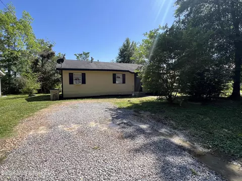 306 Lipe St, Shaw, MS 38773