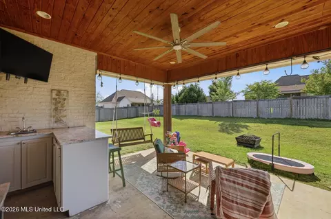 Exterior - 103 Catherine Blvd, Clinton, MS 39056 photo 5 of 8