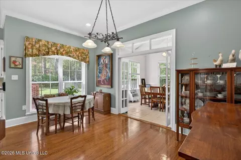 Dining - 2039 Perrott Rd, Mccomb, MS 39648 photo 1 of 4