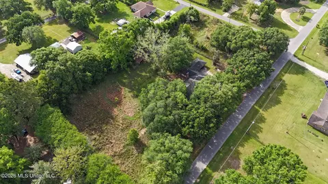 View/Area - 10100 Echo Glen Dr, Moss Point, MS 39562 photo 2 of 8