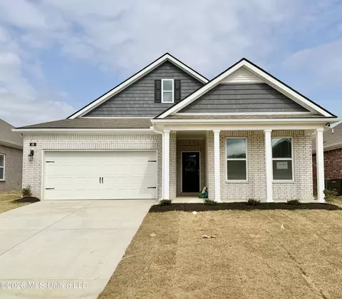 69 Powell Pl, Byhalia, MS 38611