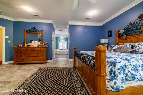 Bedroom - 135 Cherrybark Ln, Natchez, MS 39120 photo 9 of 9