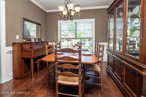Dining - 3425 Delaney Dr, Nesbit, MS 38651 photo 1 of 2