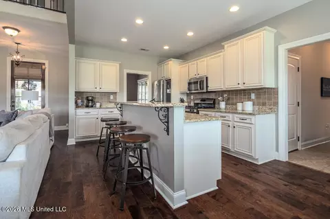 Kitchen - 3425 Delaney Dr, Nesbit, MS 38651 photo 1 of 5