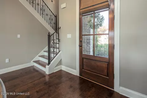 Entry Way - 3425 Delaney Dr, Nesbit, MS 38651 photo 1 of 2