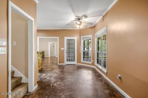 Entry Way - 3686 Rhett Butler Dr, Hernando, MS 38632 photo 2 of 5