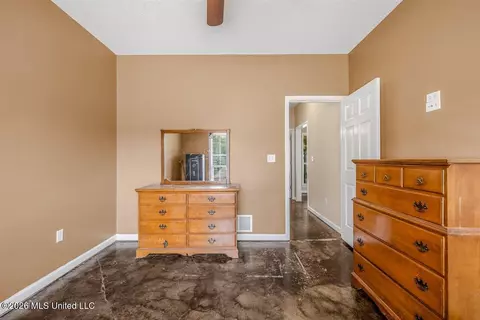 Bedroom - 3686 Rhett Butler Dr, Hernando, MS 38632 photo 1 of 11