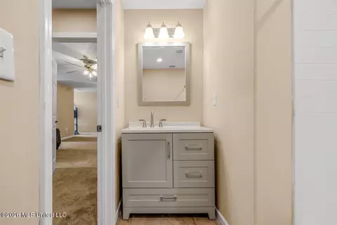 Bath - 3686 Rhett Butler Dr, Hernando, MS 38632 photo 5 of 5