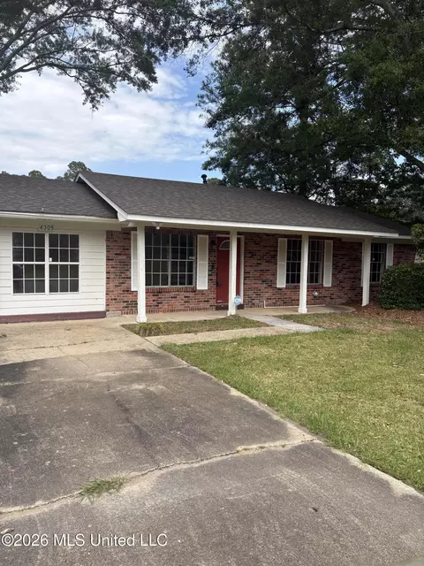 4305 Knowles Ave, Moss Point, MS 39562