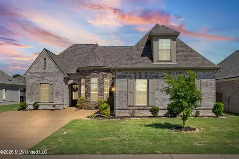 3776 Andreas Dr, Southaven, MS 38672