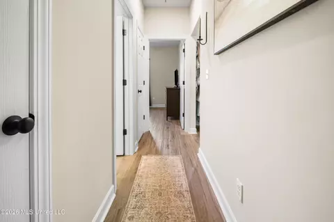 Entry Way - 398 Moore Loop, Byhalia, MS 38611 photo 4 of 5