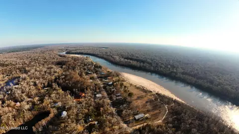 View/Area - 115 Hickory Ln, Lucedale, MS 39452 photo 2 of 3