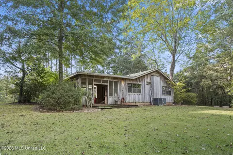 Exterior - 2049 Cleary Rd, Florence, MS 39073 photo 4 of 6