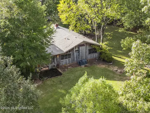 Exterior - 2049 Cleary Rd, Florence, MS 39073 photo 3 of 6