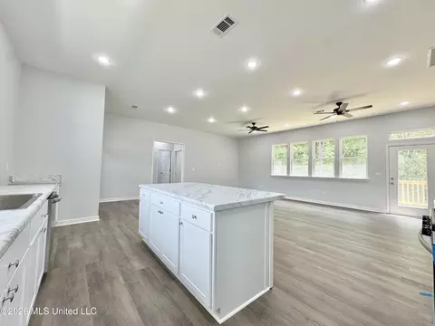 Other - 8780 E Thunderbird Dr, Hernando, MS 38632 photo 3 of 6