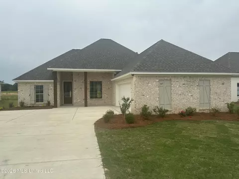 465 Aurora Cir, Canton, MS 39046
