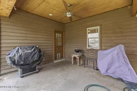 Exterior - 600 Bauxite Cv, Brandon, MS 39047 photo 3 of 6
