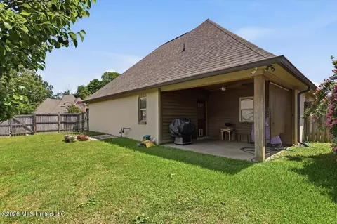 Exterior - 600 Bauxite Cv, Brandon, MS 39047 photo 6 of 6