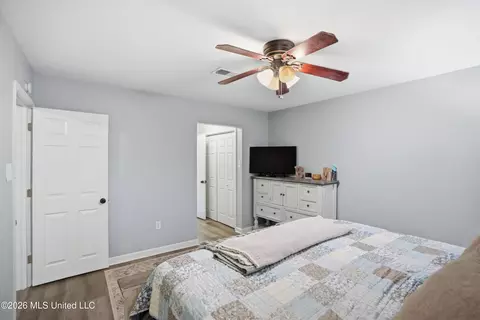 Bedroom - 100 Crimson Ln, Brandon, MS 39042 photo 3 of 9