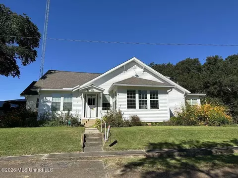 56 Kaiser Lake Rd, Natchez, MS 39120