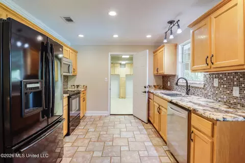 Entry Way - 19457 Saucier Lizana Rd, Saucier, MS 39574 photo 1 of 1