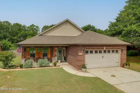 14467 N Swan Rd, Gulfport, MS 39503