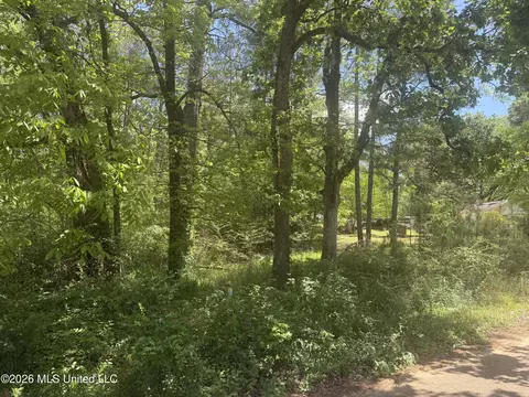 4950 Old Byram Rd, Jackson, MS 39212 photo 2