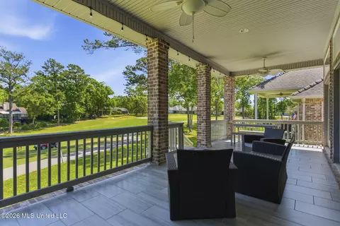 Exterior - 87112 Highpoint Dr, Diamondhead, MS 39525 photo 3 of 11