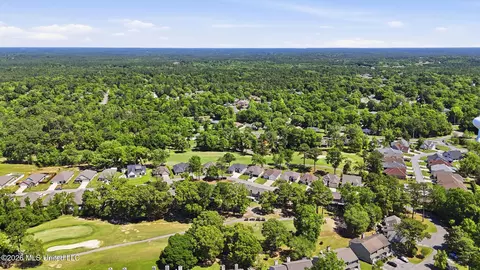 View/Area - 87112 Highpoint Dr, Diamondhead, MS 39525 photo 3 of 8