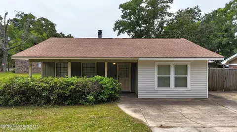 1211 23rd St, Gulfport, MS 39501