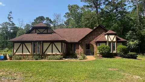 Exterior - 116 Meadowview Dr, Brandon, MS 39047 photo 2 of 3