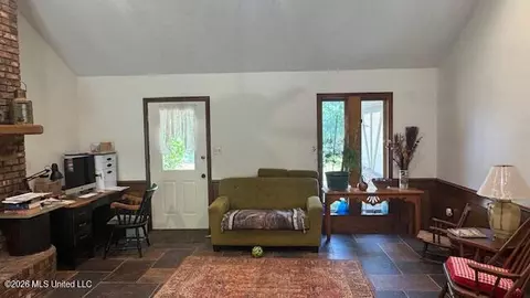 Other - 116 Meadowview Dr, Brandon, MS 39047 photo 3 of 16