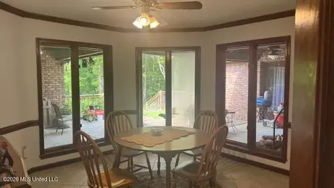 Dining - 116 Meadowview Dr, Brandon, MS 39047 photo 2 of 2