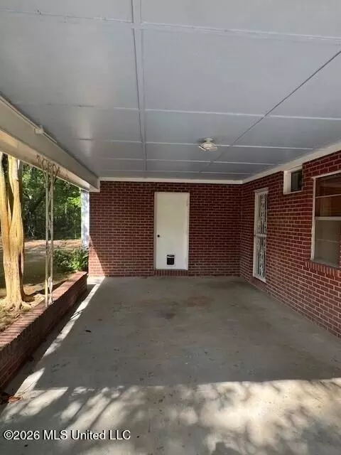 Exterior - 80 Nolan Rd, Benton, MS 39039 photo 2 of 3