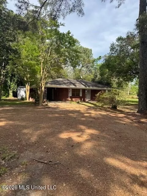 80 Nolan Rd, Benton, MS 39039