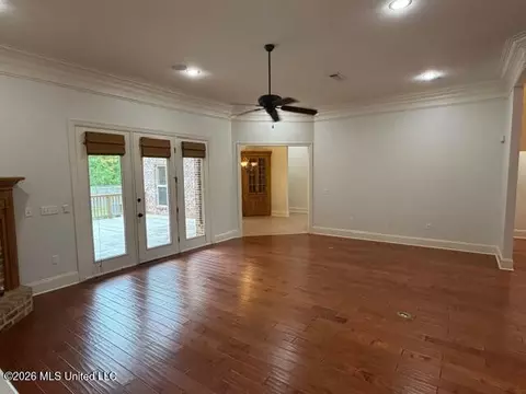 Living - 273 Cornerstone Dr, Brandon, MS 39042 photo 5 of 6