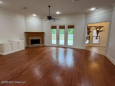 Living - 273 Cornerstone Dr, Brandon, MS 39042 photo 1 of 6