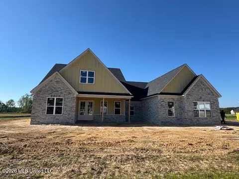 1701 Tributary Dr, Hernando, MS 38632