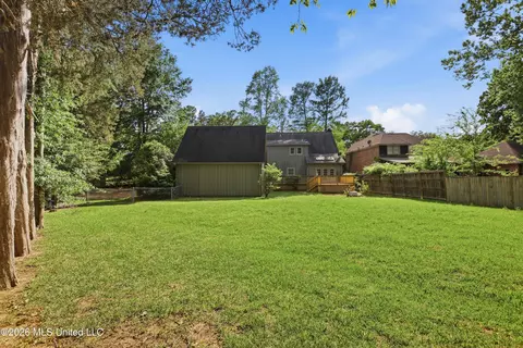 Exterior - 9 Avery Cir, Jackson, MS 39211 photo 8 of 11
