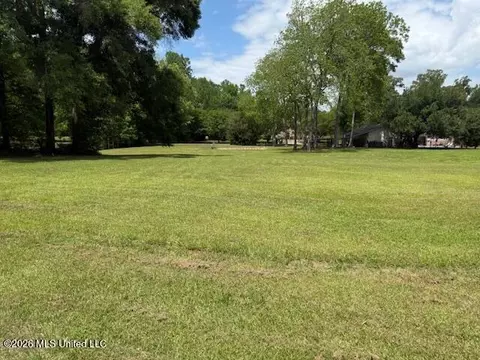 Cherry Bark Lane, Natchez, MS 39120