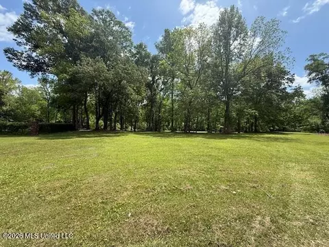 Cherry Bark Lane, Natchez, MS 39120
