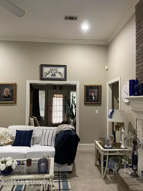 Entry Way - 5253 Forest Hill Rd # B, Jackson, MS 39272 photo 2 of 3