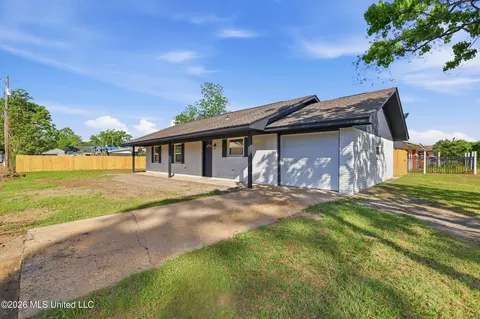 Other - 104 8th St, Long Beach, MS 39560 photo 2 of 6
