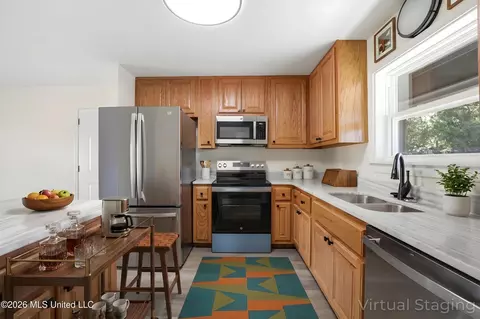 Kitchen - 104 8th St, Long Beach, MS 39560 photo 2 of 5