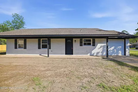 Exterior - 104 8th St, Long Beach, MS 39560 photo 2 of 6