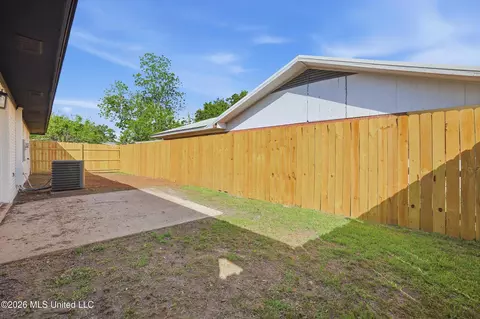 Exterior - 104 8th St, Long Beach, MS 39560 photo 5 of 6