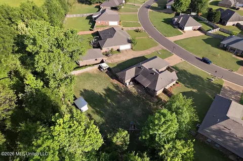 View/Area - 434 Pecan Cir, Brandon, MS 39042 photo 4 of 6