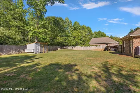 Exterior - 434 Pecan Cir, Brandon, MS 39042 photo 12 of 12