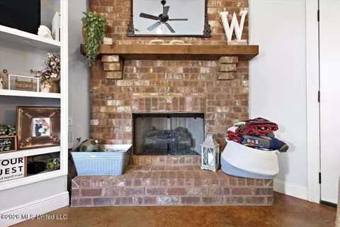 Other - 434 Pecan Cir, Brandon, MS 39042 photo 4 of 14