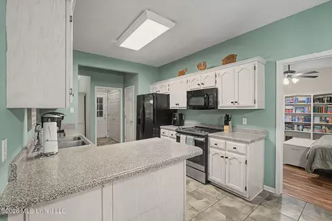 Kitchen - 3306 Pankins Park Pl, Nesbit, MS 38651 photo 1 of 1